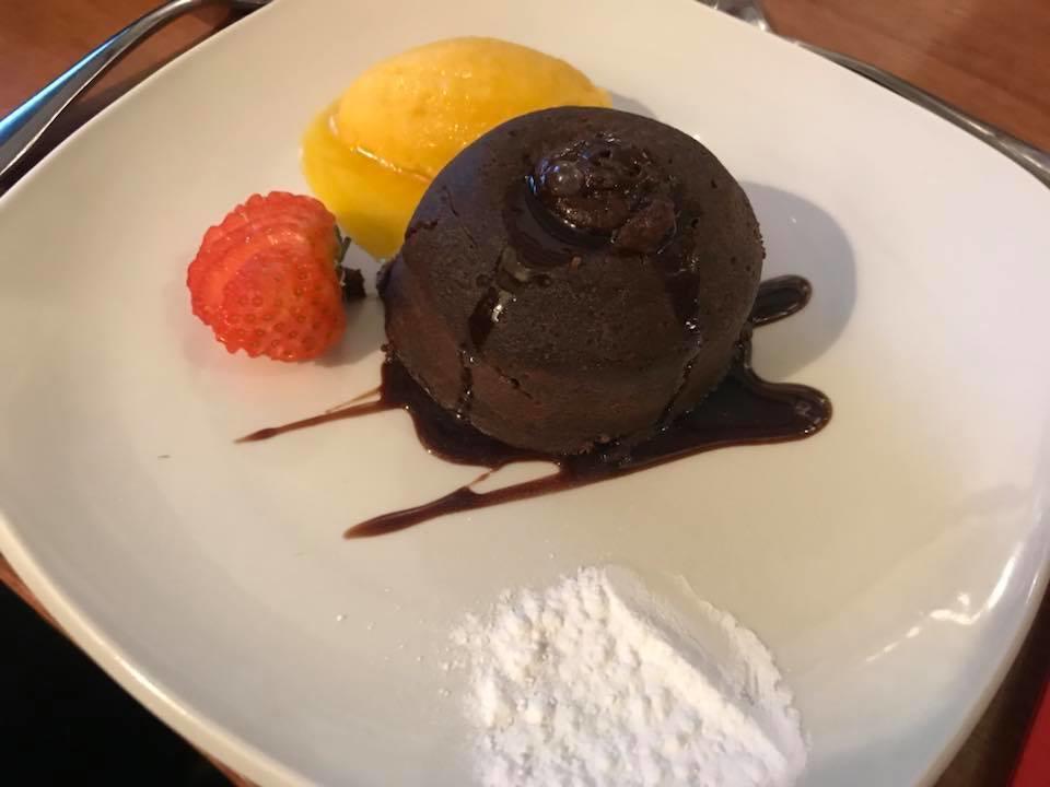 New Gurkha Inn Брекон Экстерьер фото
